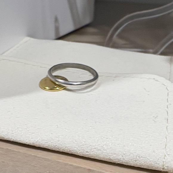 Sterling Silver stacking size 5 ring - Picture 5 of 5